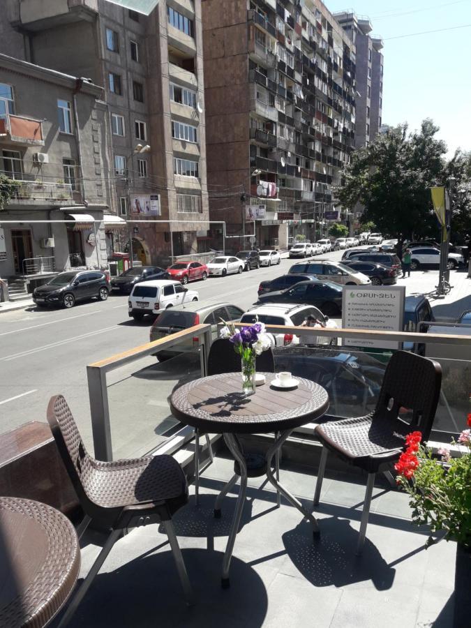 Bonjour Boutique Hotel Erywań Zewnętrze zdjęcie