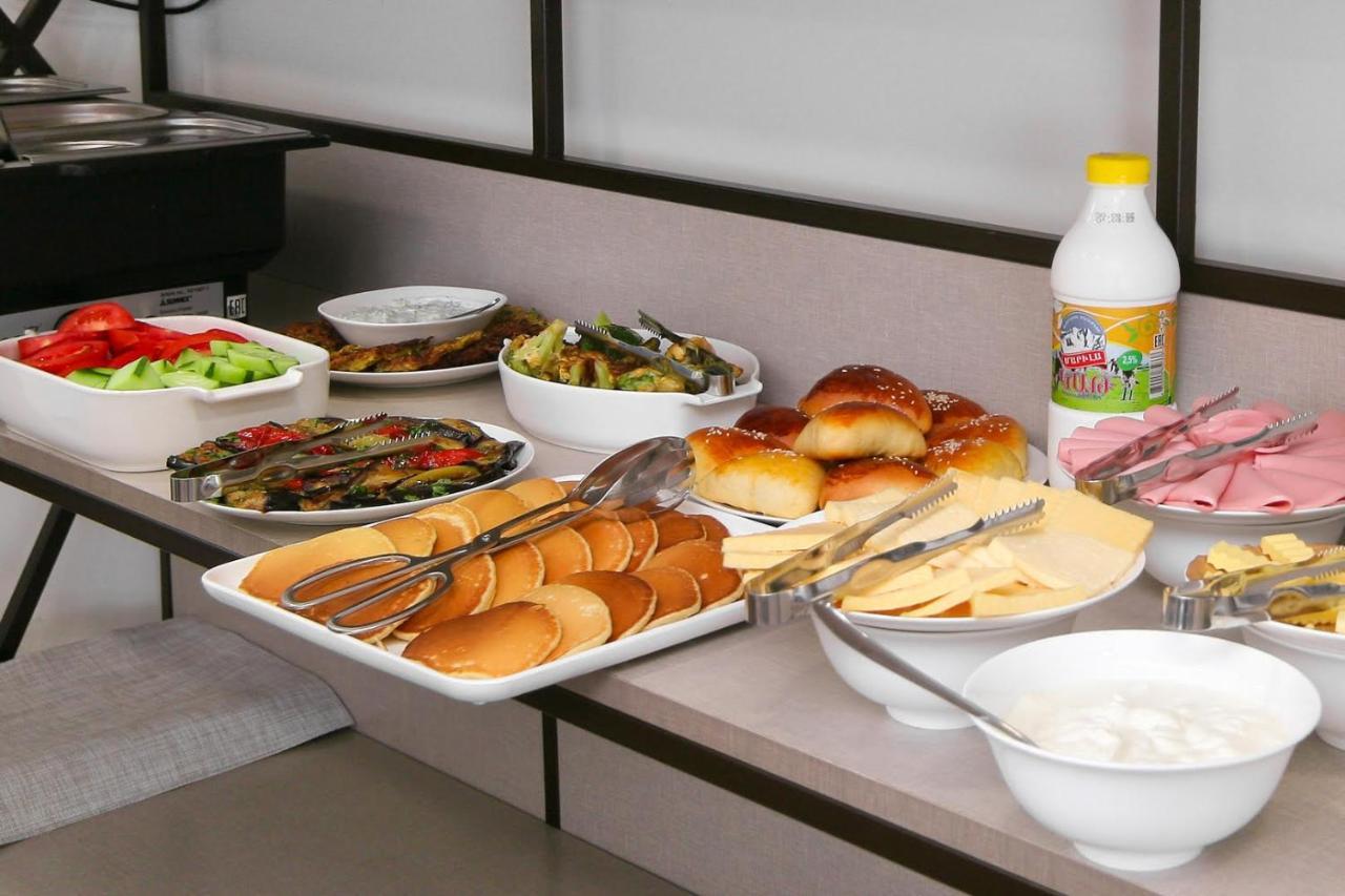 Bonjour Boutique Hotel Erywań Zewnętrze zdjęcie