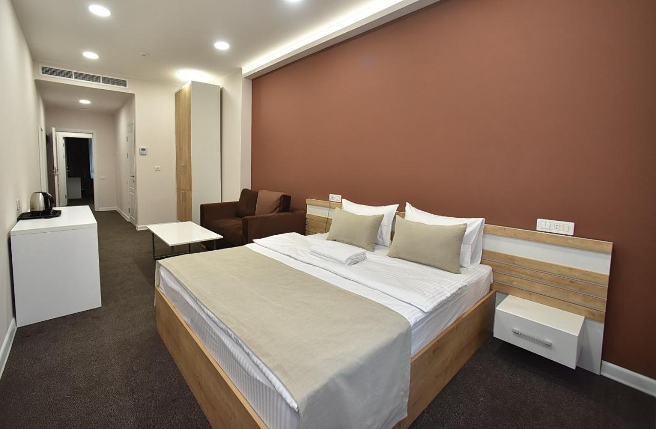Bonjour Boutique Hotel Erywań Zewnętrze zdjęcie