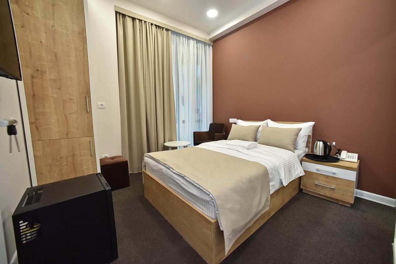 Bonjour Boutique Hotel Erywań Zewnętrze zdjęcie